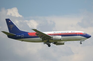 Un Boeing con 62 personas a bordo desaparece en Indonesia