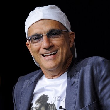 Apple y Beats planean brindar música streaming