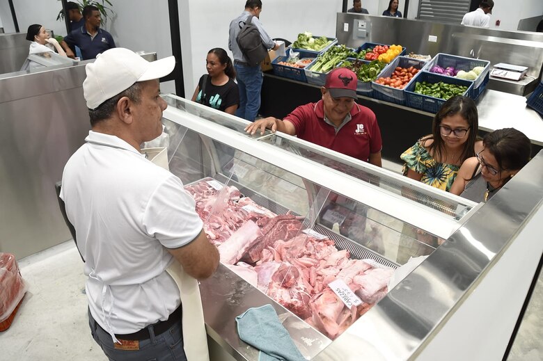 Inauguran el mercado periférico de Pueblo Nuevo, impulso municipal previo a las elecciones