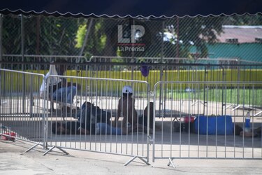 Detienen a una docena de personas durante el toque de queda en Panamá Oeste y citan a comerciantes