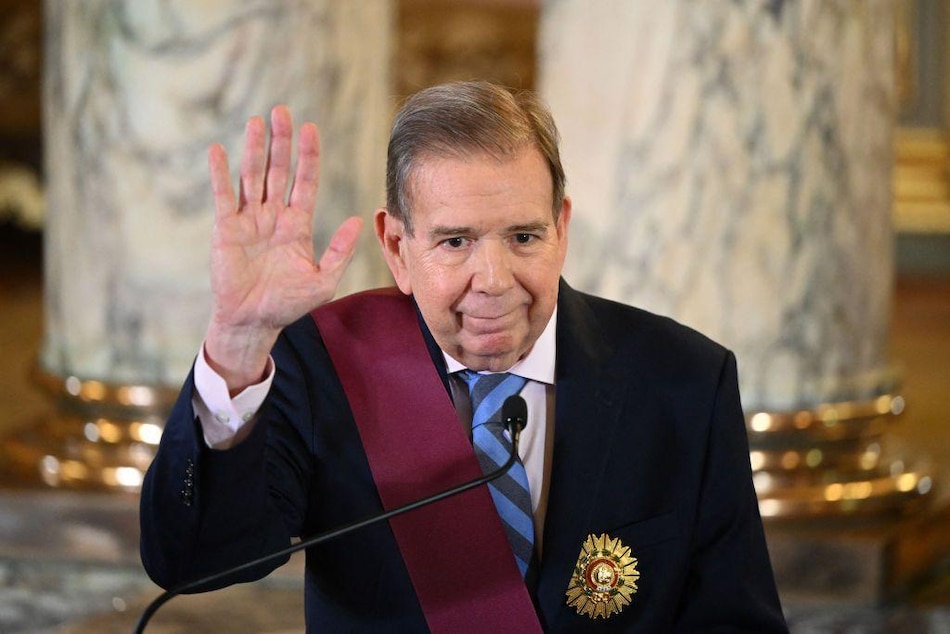 Edmundo González Urrutia afirma que los excarcelados carecen de libertad plena y pide justicia