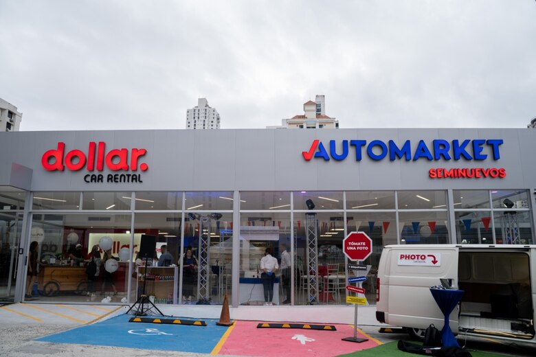 Dollar Car Rental y Automarket Seminuevos reinaugura sucursal de Vía Israel