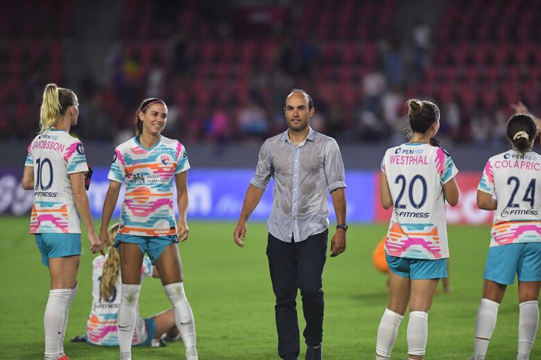 Alex Morgan agradece el cariño de la afición panameña tras victoria en la Concacaf W Champions Cup