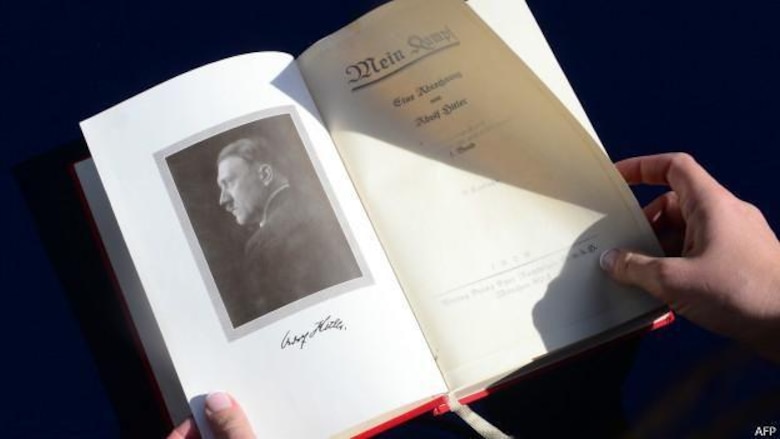 Por qué mi abuelo tradujo “Mi lucha”, el infame libro en el que Hitler expuso las ideas del nazismo