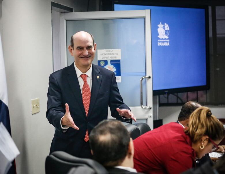 El presupuesto de 2025 ahora será de $30,111 millones; se esfuma la histórica contención del gasto