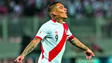 FIFA suspende por un año a Paolo Guerrero
