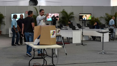 Elecciones con escasa asistencia en Venezuela