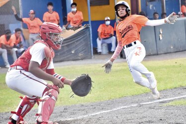 Santeños muestran cualidades y ganas en fogueos, rumbo al Torneo Juvenil 2022
