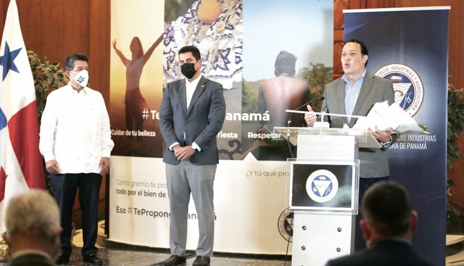 34 años del movimiento civil que desafió al régimen