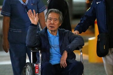 Expresidente Fujimori permanece hospitalizado y con terapia de oxígeno