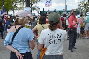 Comienzan las mayores protestas de 'No Kings' contra Trump, la guerra en Irán y el ICE