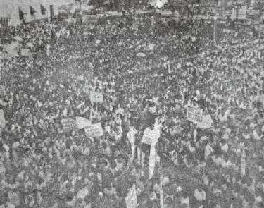 Mujeres contra el convenio de bases