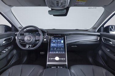 MG presenta con éxito los nuevos modelos de autos en un emocionante evento de lanzamiento
