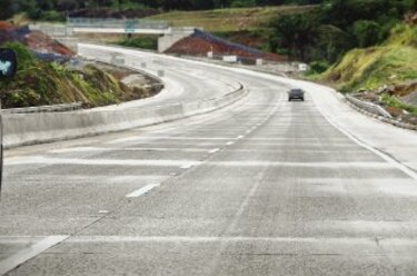 Sobrecosto de autopista a Colón fue mayor al anunciado