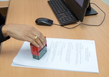 Gabinete extraordinario aprueba bono de $50 a trabajadores con contratos suspendidos