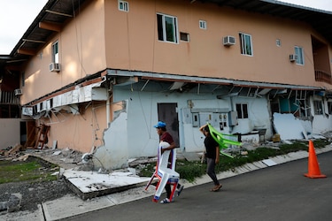 Al menos 600 viviendas y 400 escuelas resultaron afectadas en el país por el terremoto