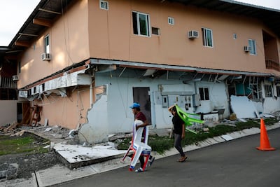 Al menos 600 viviendas y 400 escuelas resultaron afectadas en el país por el terremoto