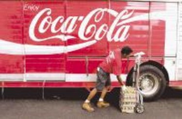 Bajan ganancias de Coca-Cola