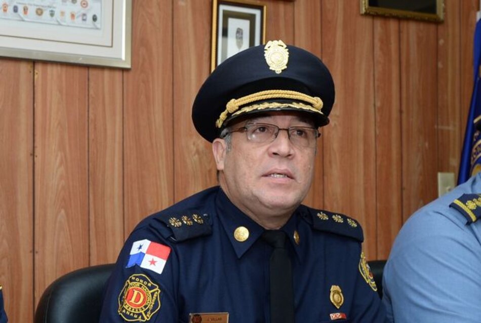 Varela designa al director del Cuerpo de Bomberos