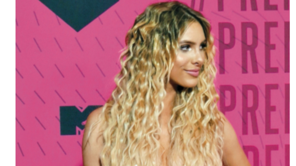 Lele Pons, lista para los Teen Choice y ‘La Voz... México’