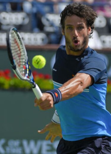 Favoritos siguen con paso firme en Indian Wells