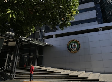 Fiscalía Anticorrupción inspecciona la Asamblea tras denuncia de ‘botellas’ presentada por la Contraloría