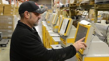 Por qué tus fotos de principios de los 2000 pueden haberse perdido para siempre (y varios consejos para conservar las que tienes ahora)