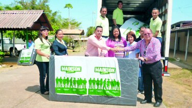 Madison Store realiza aporte a hospital