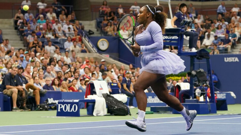 El tutú de Serena Williams y el controversial traje posparto