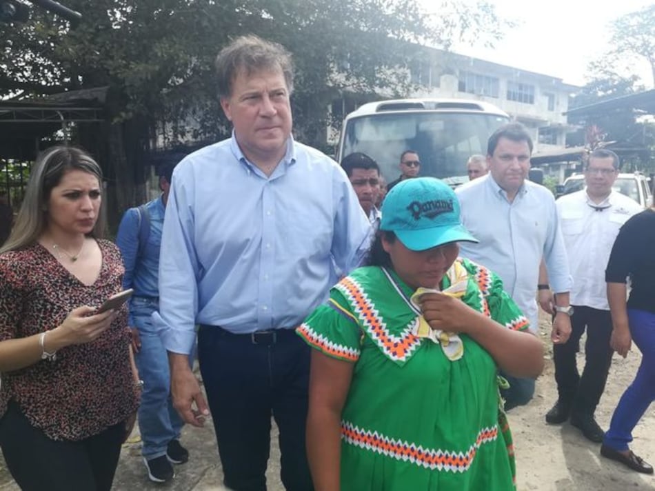 Presidente Varela llega a Chiriquí para solidarizarse con familias de docente y estudiantes fallecidos en accidente