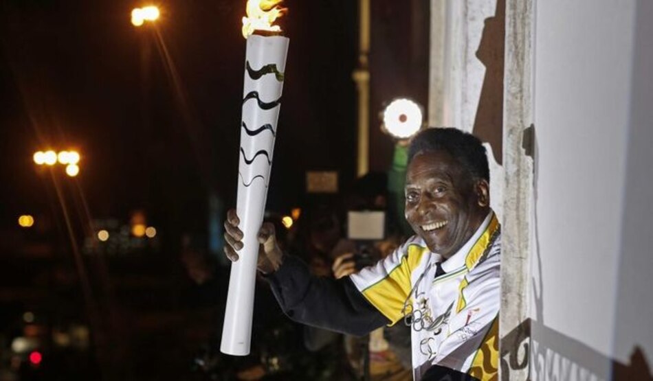 Pelé no encenderá el pebetero olímpico por motivos de salud