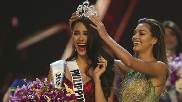 La filipina Catriona Gray gana la corona de Miss Universo 2018
