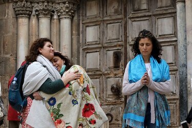 El Santo Sepulcro de Jerusalén aplaza su reapertura