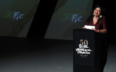 México recupera 93 piezas arqueológicas ofrecidas en mercado de la capital