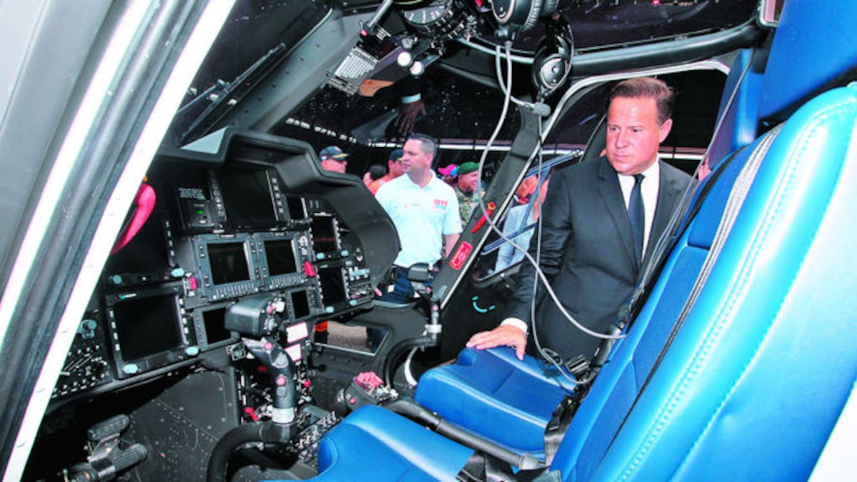 El presidente Juan Carlos Varela anunció que con el crédito a favor recibido en esta negociación Panamá recibirá dos helicópteros más.