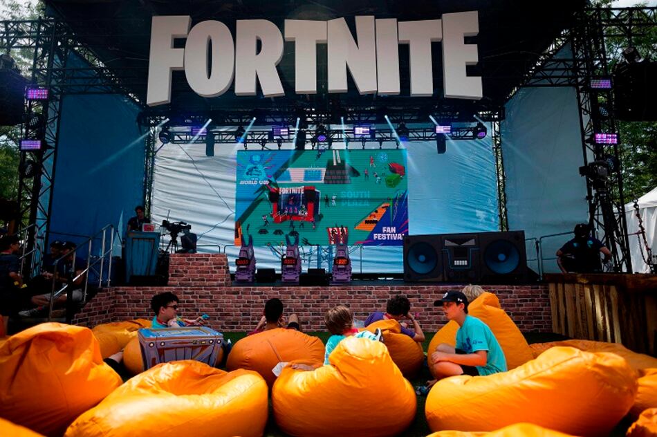 ‘Fortnite’ demanda a Apple por restricciones al uso de aplicaciones