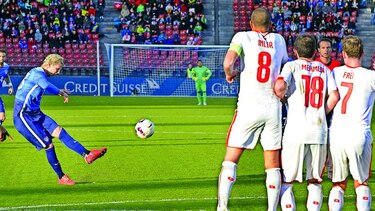 Suiza empata sobre el final a EU