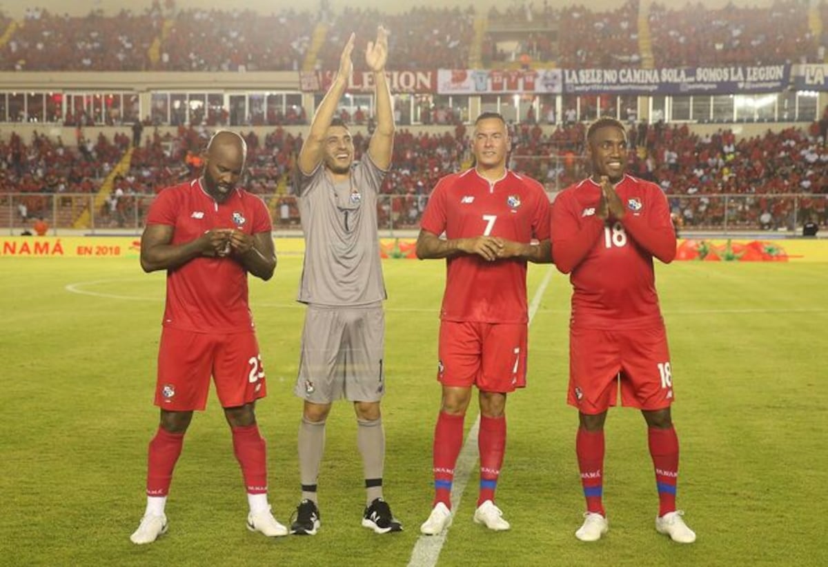 Jaime Penedo, Blas Pérez, Luis Tejada y Felipe Baloy se despiden en el Rommel.