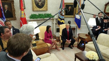 Nikki Haley dimite como embajadora de Trump en Naciones Unidas