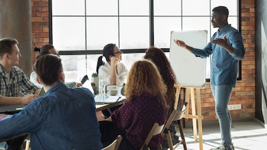 Aprende a hablar en público como un profesional: 5 consejos valiosos