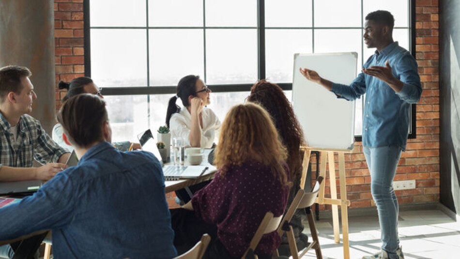 Aprende a hablar en público como un profesional: 5 consejos valiosos