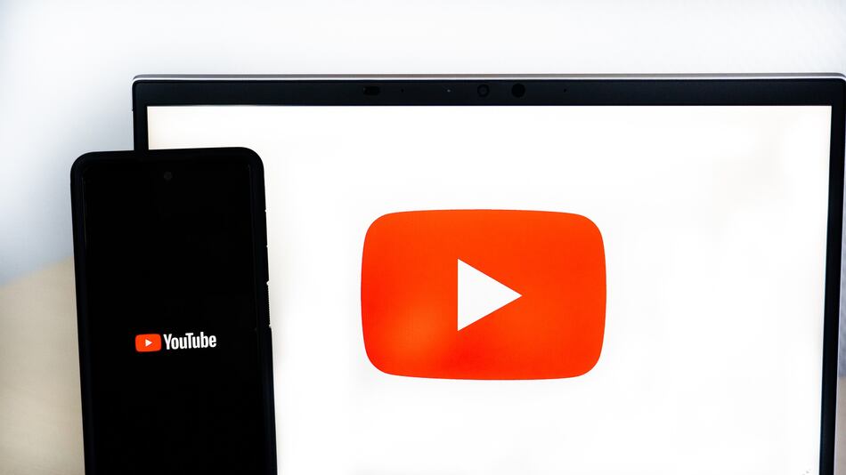 YouTube elegirá un video por el usuario con el botón ‘Reproduce algo’