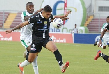 Comienzo difícil para los locales en el Apertura