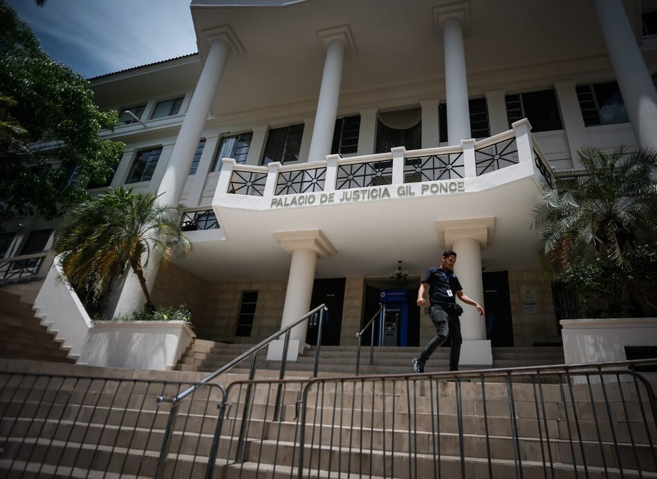 Pleno de la Corte se reúne en sesión extraordinaria para revisar fondo de compensación