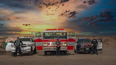 La República de Slowjamastan, la micronación fundada en California por un excéntrico “sultán” que ya tiene 25,000 ciudadanos