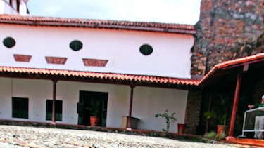 El Arco atractivo del Casco