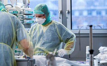 OMS registra cerca de 230 casos probables de la misteriosa hepatitis en niños