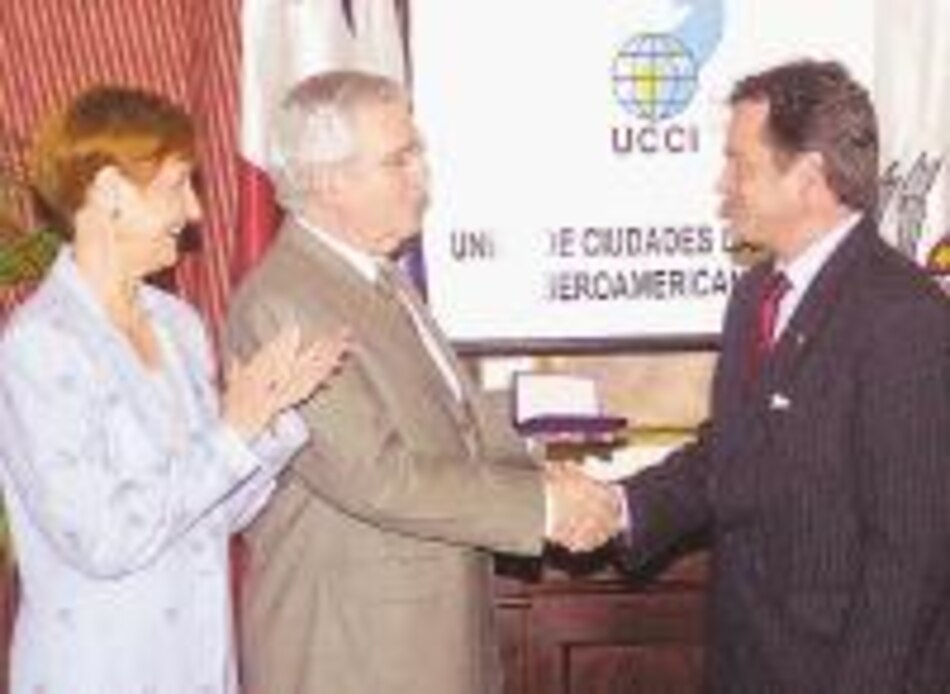 Unidos para preservar la cultura griega