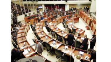 Corte Suprema: suspensión del pago de servicios es constitucional