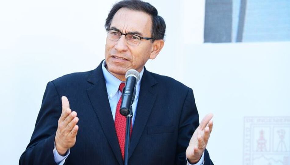 Popularidad del presidente Martín Vizcarra sube de 56% a 58%